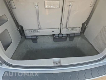 2017 Honda Odyssey Touring 118.1" WB – miniatura 19