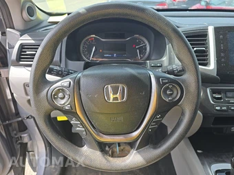 2017 Honda Pilot EX - miniatura 10
