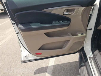 2017 Honda Pilot EX-L – miniatura 9