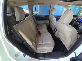 2017 Honda Pilot EX-L – miniatura 17