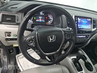 2017 Honda Pilot EX-L – miniatura 10