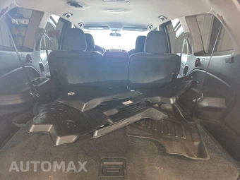 2017 Honda Pilot LX – miniatura 17