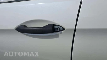 2017 Honda Pilot LX – miniatura 22