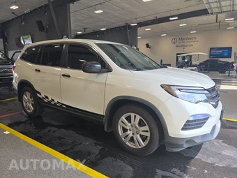2017 Honda Pilot LX – miniatura 3