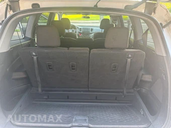 2017 Honda Pilot LX - miniatura 11