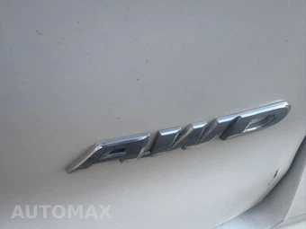 2017 Honda Pilot LX - miniatura 12