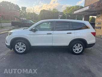 2017 Honda Pilot LX - miniatura 4