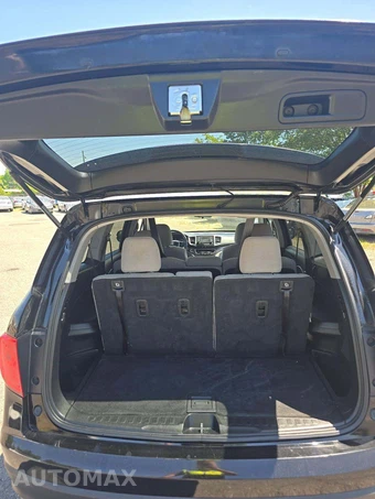 2017 Honda Pilot LX - miniatura 15