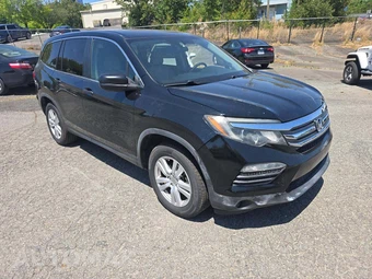 2017 Honda Pilot LX - miniatura 4