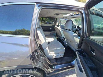 2017 Honda Pilot Touring – miniatura 17