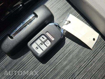 2017 Honda Pilot Touring – miniatura 8