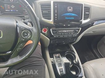 2017 Honda Pilot Touring – miniatura 11