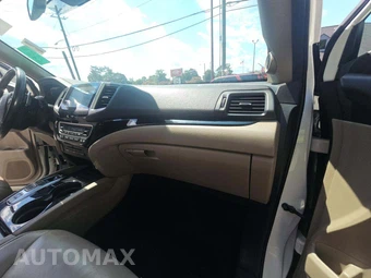 2017 Honda Pilot Touring - miniatura 19