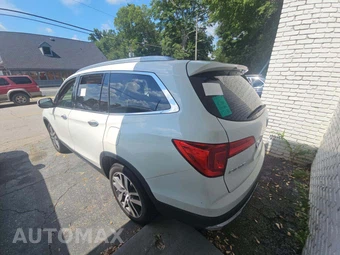 2017 Honda Pilot Touring - miniatura 2