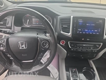 2017 Honda Pilot Touring - miniatura 14