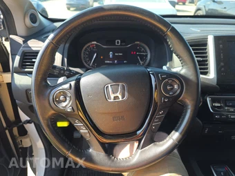 2017 Honda Pilot Touring – miniatura 10