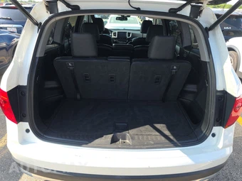 2017 Honda Pilot Touring – miniatura 17