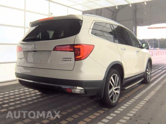 2017 Honda Pilot Touring – miniatura 4