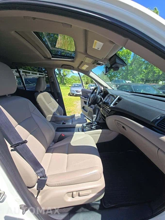 2017 Honda Ridgeline RTL-E Crew Cab Medium Bed - miniatura 18