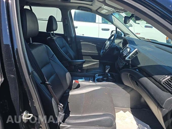 2017 Honda Ridgeline RTL-E Crew Cab Medium Bed - miniatura 18