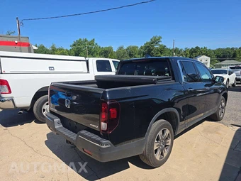 2017 Honda Ridgeline RTL-E Crew Cab Medium Bed - miniatura 3