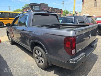 2017 Honda Ridgeline RTL-T Crew Cab Medium Bed - miniatura 2