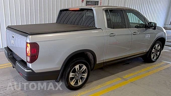 2017 Honda Ridgeline RTL-T Crew Cab Medium Bed - miniatura 4