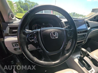 2017 Honda Ridgeline RTL-T Crew Cab Medium Bed - miniatura 10