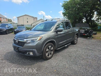 2017 Honda Ridgeline RTL-T Crew Cab Medium Bed