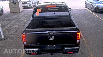 2017 Honda Ridgeline Sport Crew Cab Medium Bed - miniatura 5