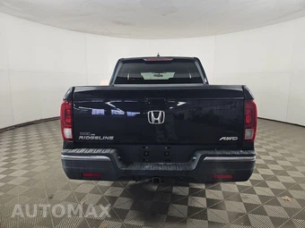 2017 Honda Ridgeline Sport Crew Cab Medium Bed - miniatura 5