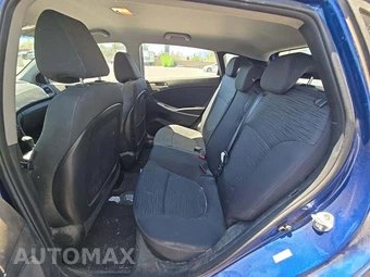 2017 Hyundai Accent SE Hatchback – miniatura 10
