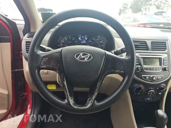 2017 Hyundai Accent SE Sedan – miniatura 10