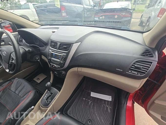 2017 Hyundai Accent Value Edition Sedan – miniatura 19
