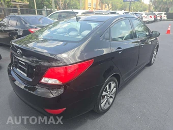 2017 Hyundai Accent Value Edition Sedan – miniatura 3
