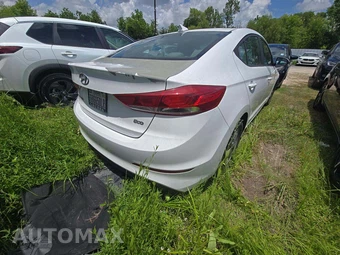 2017 Hyundai Elantra ECO Sedan – miniatura 3