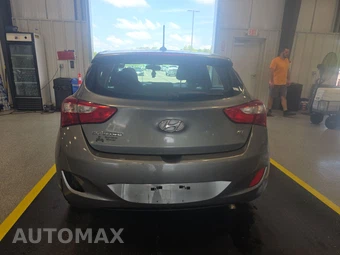 2017 Hyundai Elantra GT Hatchback - miniatura 5