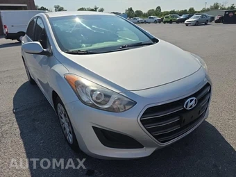 2017 Hyundai Elantra GT Hatchback – miniatura 2