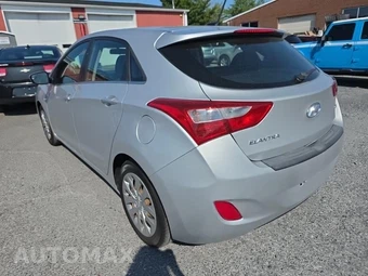 2017 Hyundai Elantra GT Hatchback – miniatura 6