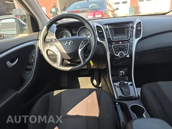 2017 Hyundai Elantra GT Hatchback – miniatura 8