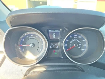 2017 Hyundai Elantra GT Hatchback – miniatura 9