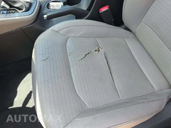 2017 Hyundai Elantra Limited Sedan – miniatura 18