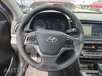 2017 Hyundai Elantra Limited Sedan – miniatura 10