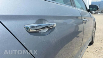 2017 Hyundai Elantra Limited Sedan – miniatura 44