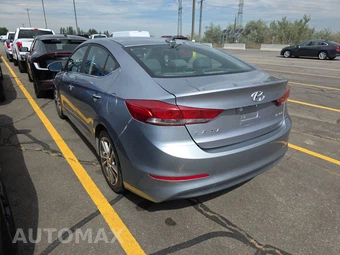 2017 Hyundai Elantra Limited Sedan – miniatura 6