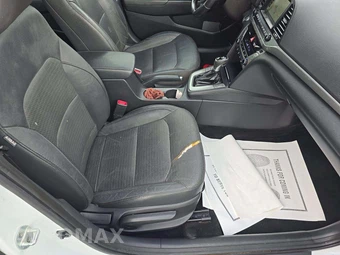 2017 Hyundai Elantra Limited Sedan - miniatura 18