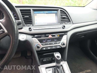 2017 Hyundai Elantra Limited Sedan - miniatura 10