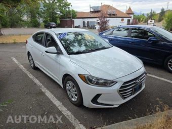 2017 Hyundai Elantra SE Sedan – miniatura 4