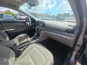 2017 Hyundai Elantra SE Sedan - miniatura 16