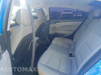 2017 Hyundai Elantra SE Sedan – miniatura 13